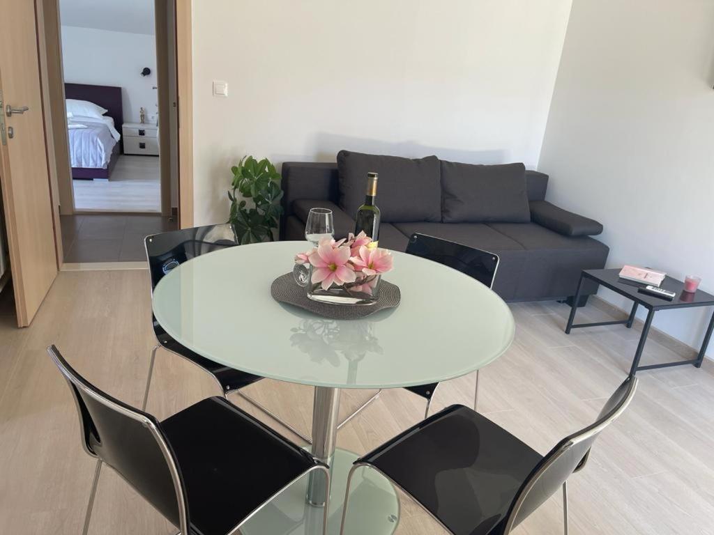 Villa Jadranka Apartments Tučepi Esterno foto