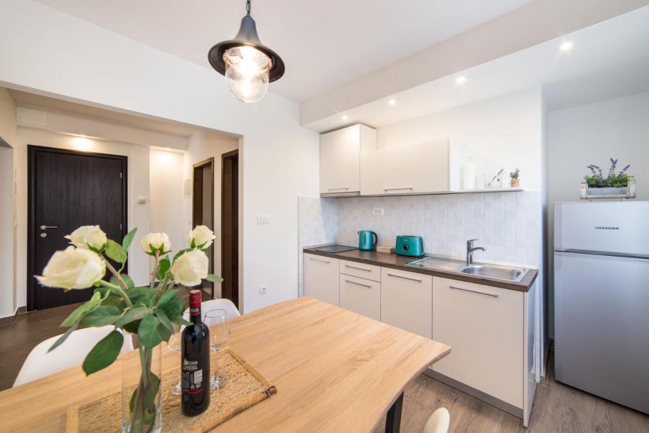 Villa Jadranka Apartments Tučepi Esterno foto